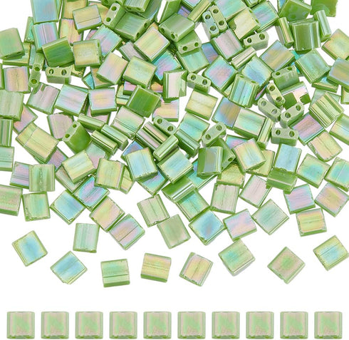 SUNNYCLUE 1 Box 240Pcs 2 Hole Beads 5x5mm Tila Beads Bulk Full Size Rectangle Square Tila Beads Japanese Seed Bead Grass Green Two Hole Beads Loos...