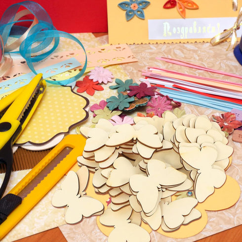TINKSKY 50pcs Wooden Butterfly Shapes Craft Blank, Natural Unfinished Cutout Shape Wooden Butterfly, Christmas, Wedding, Guestbook, Decoupage Fami...
