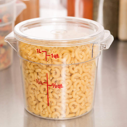 Cambro RFSCW1135 Camwear Clear Round 1 Qt Storage Container with Clear Round Lid RFSCWC1135...
