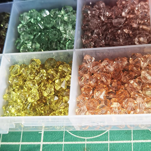 INSPIRELLE 2400 Pieces 6mm Bicone Beads 30 Colors Faceted Acrylic Beads Plastic Spacers Beads for Jewelry Making and Crafting...