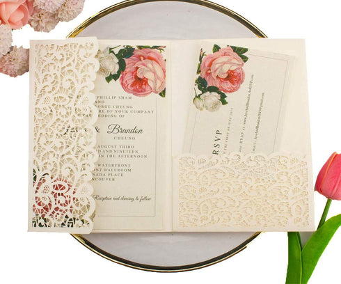 25pcs 5"x7.28" Ivory Vintage Tri Fold Wedding Invitations Cards pocket Pearl Paper Laser Cut Hollow Carving Greeting invites Covers only no envelo...