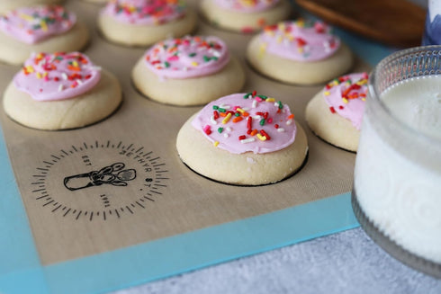Silicone Baking Mats For Cookies - Pack Of 2 Full Size Baking Silicone Mats - Cookie Sheet For Baking With Size Guiding Circles On Baking Sheet, N...