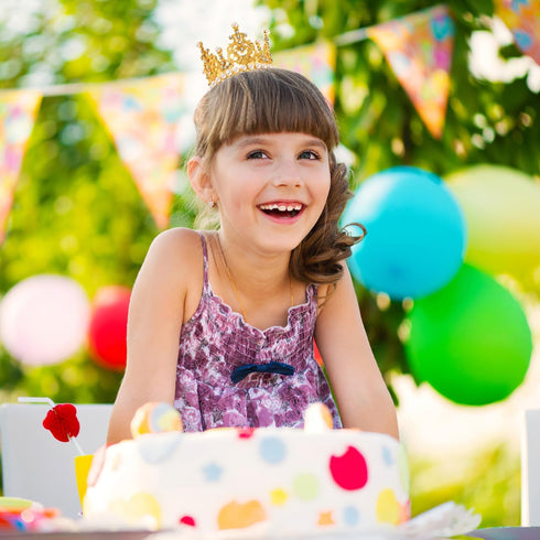 Amosfun 2pcs Mini Crown Cake Topper Pearl Rhinestone Queen Princess Tiara Crown for Birthday Wedding Party Cake Decorations Supplies (Golden)...