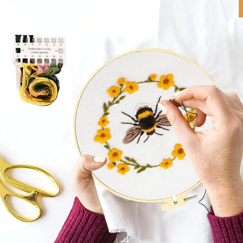 Lukinbox Embroidery Kit for Beginners Adults, 3 Sets Cross Stitch Starter Kits Include 3 Stamped Embroidery Clothes with Floral and Bee Pattern, 1...