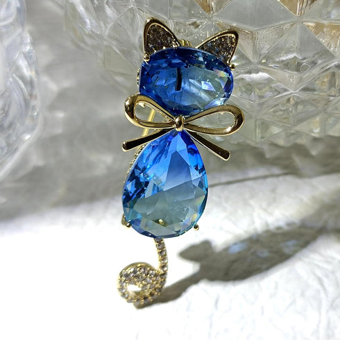 Cute Blue Cubic Zircon Kitty Cat Pin Brooch with Bowtie...