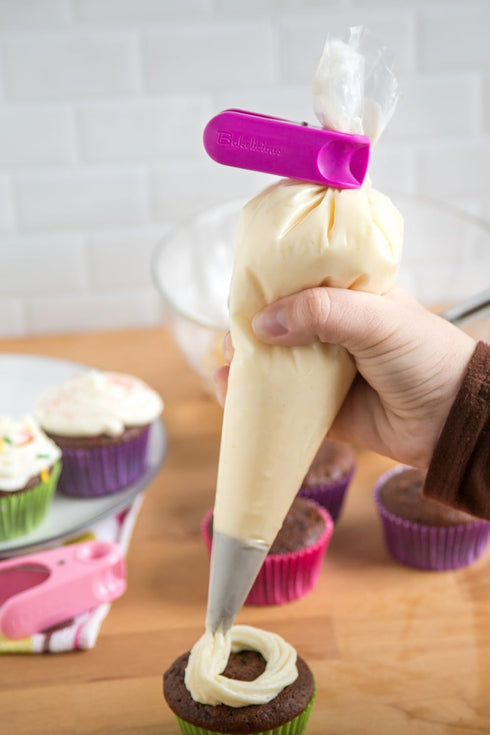 Decorating/Icing Bag Clips, Multi-Color, 1 x 1.5 x 2.75 inches, Set of 3...