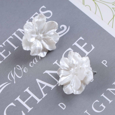 Boho Acrylic Flower Earrings White Flower Studs Earrings Vintage Flower Earrings Wedding White Flower Earrings Jewelry for Women...
