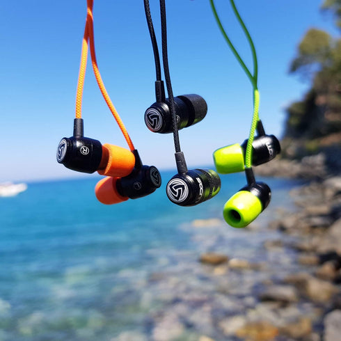 Ludos Clamor Wired Earbuds in-Ear Headphones, 5 Years Warranty, Earphones with Microphone, Noise Isolating Ear Buds for School, Kids, Women, Small...