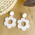 Cute Hollow Flower Dangle Earrings Vintage Resin Flower Daisy Earrings 60S 70S Party Jewelry Mother's Day/Valentien's Day Gift for Women...