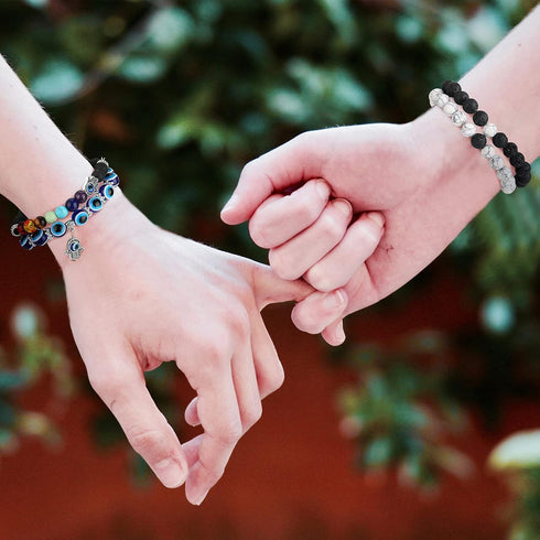 4 Pieces Evil Eye Bracelet Set Hamsa Charm Beaded Bracelets Chakra Charm Stretch Bracelet for Women Teen Girls (Elegant Style)...