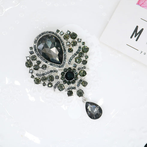 Retro Elegant Crystal Water Drop Brooches Pins Fashion Beautiful Created Rhinestone Flower Brooch Pin for Women Girl Party Dance Wedding Banquet G...
