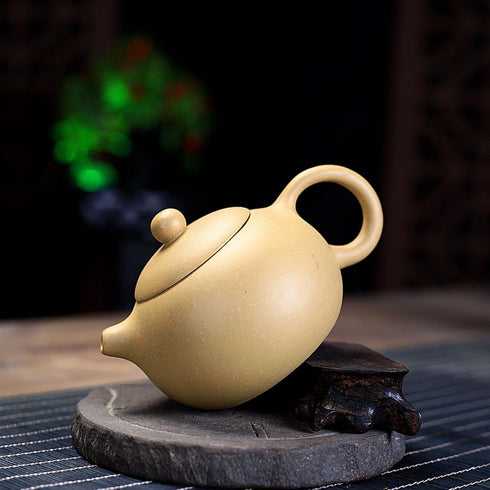 Clay Teapot 6.8oz/200ml Chinese Yixing Zisha Handmade Purple Sand Yellow Mud Small Xishi Tea Pot Kungfu Tea Infuse Brew Loose Tea...