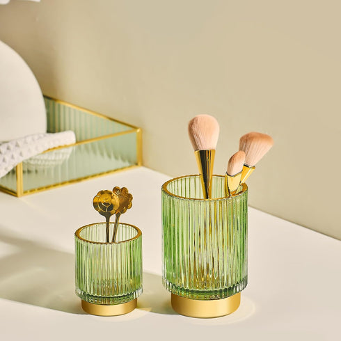 Makeup Brush Holder Toothbrush Holders Crystal Makeup Holder Small Makeup Organizer Retro Desktop Eyeliners Eyebrow Pencil Storage...