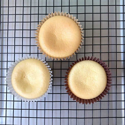 Natural White Coffee Brown Cupcake Liners Standard Greaseproof Paper Baking Cups, 150-Count...