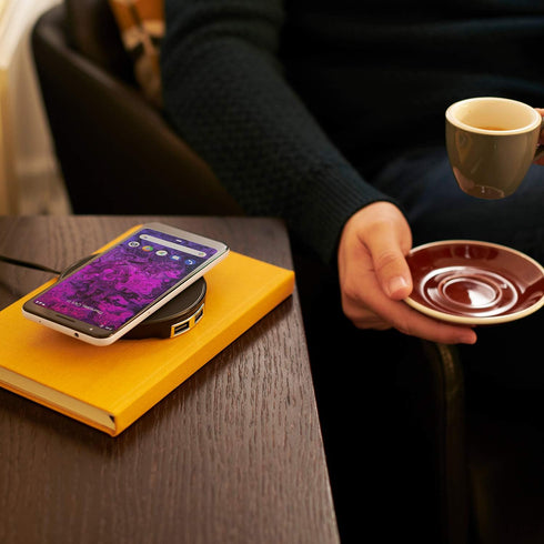 Brandstand | CubiePoint |10W Fast Charge Qi Wireless Charger | 2 USB Ports......