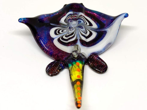 Manta Ray Figurine Handmade Glass – Tiny Blown Glass Animal – Miniature Collectible Sculpture – Unique Ocean Décor Gift (Multi-Black)...