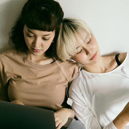 ULTECHNOVO Wired Earbuds, MP3 Double Pull Telescopic Headphones 3.5mm Earphones in-Ear Headphones Earplugs for MP3 (White)...