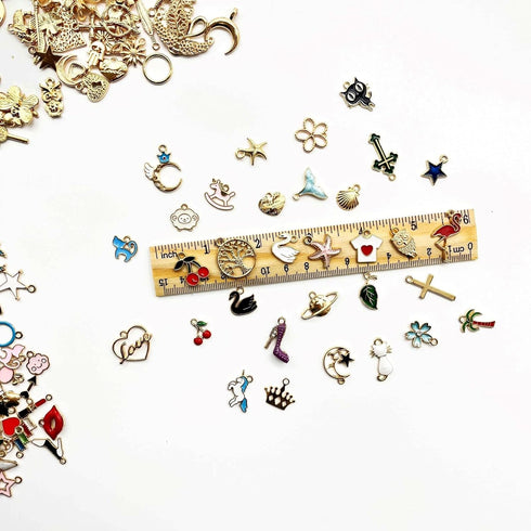 CellLuck 200Pcs Mixed Gold Plated Enamel Charms for Jewelry Making - Also Includes 52Pcs Letter Pendants, 400Pcs Jump Rings and 100Pcs Lobster Cla...