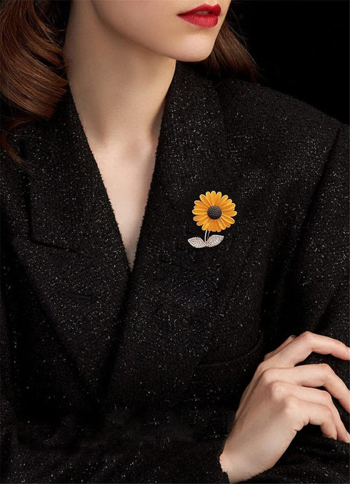 Yellow Sunflower Brooch For Women Lady Rhinestone Plant Flower Brooch Clothes Collar Dress Scarf Decoration Lapel Pin Jewelry...