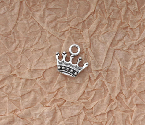 50 Pcs Crown Jewelry Making Kits Cute Mini 1.5 x 1.4 cm Vintage Cute Pendants for DIY Jewelry Making Losse Beading Necklace Bracelet Christmas Key...