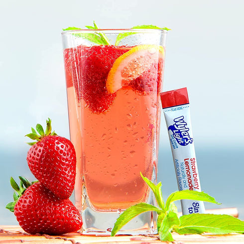 Wyler's Light Singles to Go Caffeinated Servings Strawberry Lemonade (8 Count , Pack of 1)...