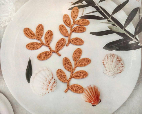 HukDok Handmade Crocheted Leaves Artificial for Decoration Embellishment Scrapbook Craft Card Supplies DIY Flowers Cotton Yarn Applique Flower Lea...