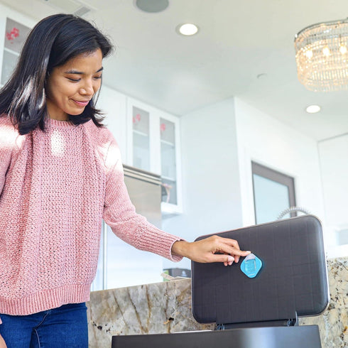 Home Zone Living CleanAura Air Freshener Scent Pod Home Kit, Helps Remove Unwanted Trash Can Odors, Cherry Blossom Scent...