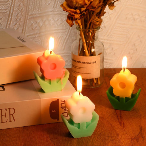 3 Pcs Flower Shaped Scented Candle Set Soy Wax Candle Decor for Table Fireplace Room Aesthetic Cute Gifts for Women Birthday Anniversary Party Fav...