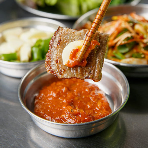 Surasang Ssamjang Sauce, Earthy and Mild Flavor, 11.63 Oz...