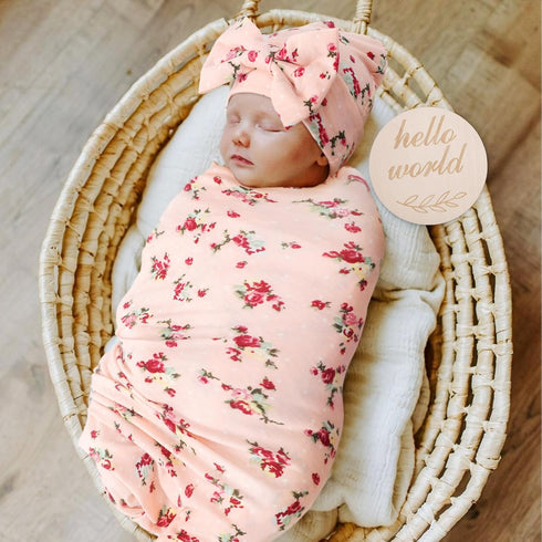 DRESHOW BQUBO Baby Girl Newborn Floral Receiving Blankets with Bow Hat Headband Wooden Birth Announcement Card Set Newborn Baby Swaddling Hats Sle...