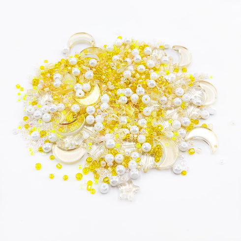 HEOCAKR Beads for Jewelry Making, 1200pcs Golden Series Acrylic Craft Beads for Necklace Earrings Bracelet Making Kit, Including Star, Moon, Pearl...