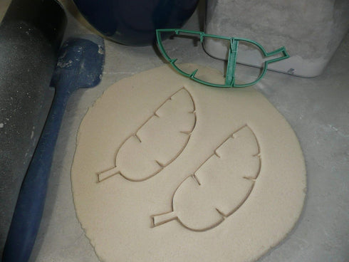 BANANA LEAF OUTLINE TROPICAL PLANT LEAVES COOKIE CUTTER MADE IN USA PR3761...