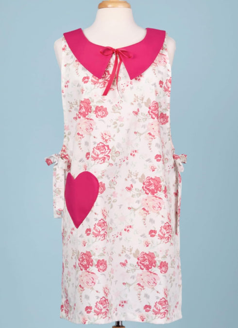 McCall's Misses' Aprons with Pockets Sewing Pattern Kit, Design Code M8425, Sizes XS-S-M-L-XL, Multicolor...