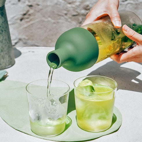 Hario Cold Brew Tea Wine Bottle, 750ml, Olive Green...