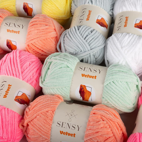 Sensy Velvet Yarn for Crocheting, Baby Blanket Yarn, Chenille Yarn, Amigurumi Yarn, 3.5 oz, 132 Yards, Gauge 5 Bulky (Beige)......