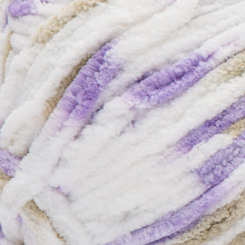 Bernat BABY BLANKET BB Little Lilac Dove Print Yarn - 1 Pack of 10.5oz/300g - Polyester - #6 Super Bulky - 220 Yards - Knitting/Crochet......