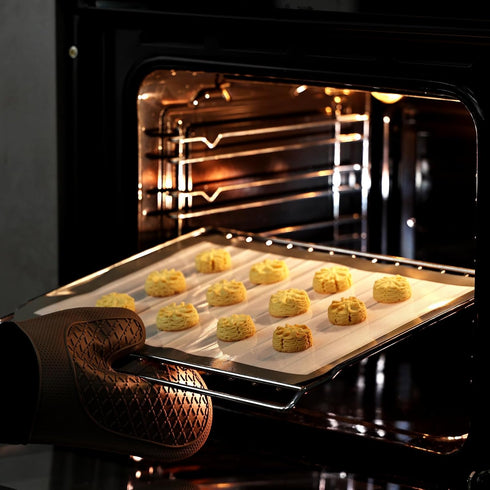 KitchenRaku Silicone Baking Mat, 16.5"x11.6" Non Stick Reusable Silicone Cooking Mat, BPA Free Baking Sheet for Cookies, Macarons Bread & Pastry, ...