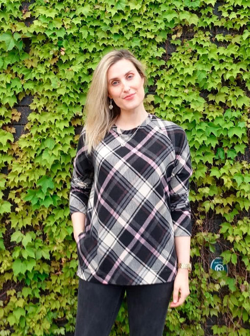 Style Arc Sewing Pattern - Preston Knit Sweater (Sizes 18-30)...