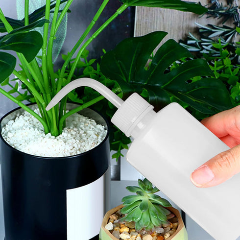 Wash Bottle 2pcs 250ml/8oz Safety Bottles Watering Tools, Economy Plastic Squeeze Washing Cleaning Bottle with Narrow Mouth Scale Labels for Medic...