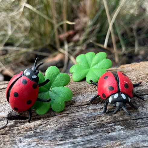 Safari Ltd. Good Luck Minis Lucky Fun Pack – 8 Mini Figurines of Frog, Ladybug, Waving Cat, Dragon, Buddha, Elephant, Rabbit, Four-Leaf Clover – E...