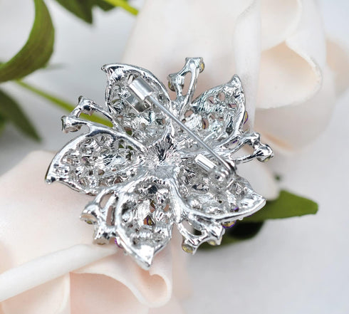 Gyn&Joy Silvery Tone Purple Violet Amethyst Colored Crystal Rhinestones Lily Floral Wedding Flower Brooch Pin...