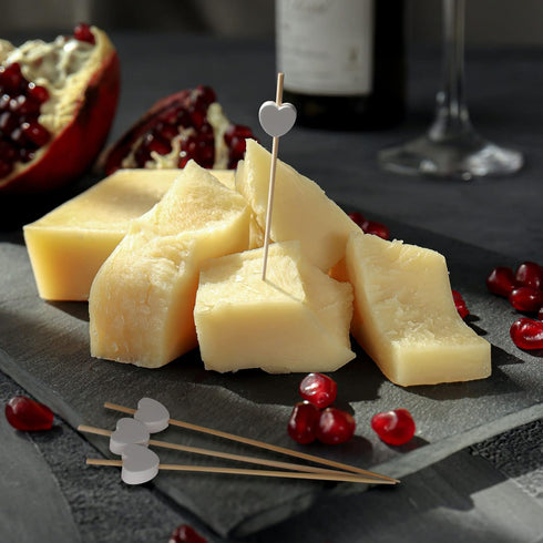 BambooMN 7.1" Decorative White Heart Bamboo Cocktail Fruit Sandwich Picks Skewers for Catered Events, Holiday's, Restaurants or Buffets Party Supp...