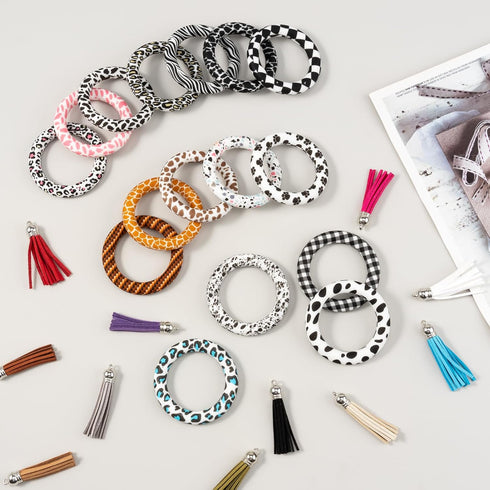 MissAudrey 32 Pcs Silicone Beadable O Rings Beads with Tassel, 65mm Silicone Bead Loop Round Silicone Bead Bulk for DIY Keychain Car Bracelet Jewe...