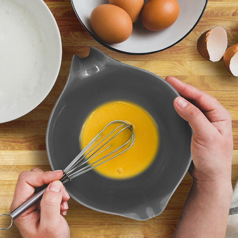 Glad Mixing Bowl with Handle – 3 Quart | Heavy Duty Plastic with Pour Spout and Non-Slip Base | Dishwasher Safe Kitchen Supplies for Cooking and B...
