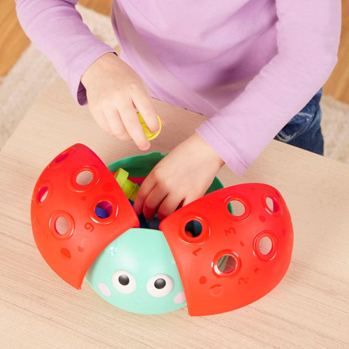 Battat Education – Fine Motor Peg Toy for Toddlers, Kids – Montessori Toy with Pegs – Educational & Developmental Toy – Learning Ladybug – 18 Mont...