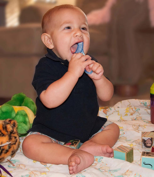 Brilliant Oral Care Baby’s First Toothbrush, Smooth Silicone Bristles Gently Clean Tender Teeth and Gums, for Ages 4+ Months, Blue, 2 Pack...
