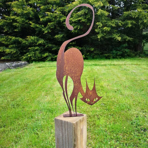 Metal Cat Fence Topper Decor, Rust Cat Iron Branch Art Craft Animal Metal Art Statue, Animal Metal Craft Cute Animal Statues for Outdoor Yard Gard...