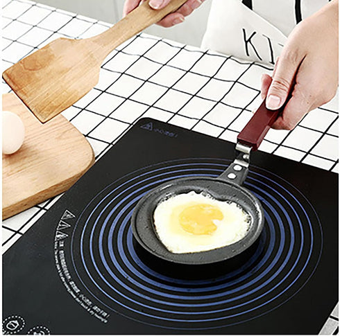 YIKANGHENG Mini Frying Pan, 4.8 Inch Heart Shape Iron Egg and Omelet Pan with Nonstick Coating for Kitchen and Outdoor of Fried Eggs, Cakes and Br...