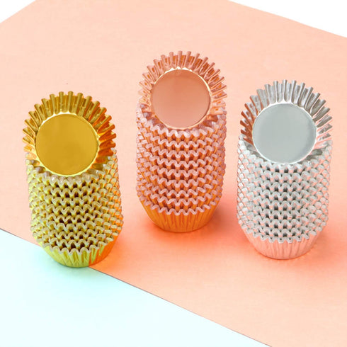 Elcoho 600 Pieces 1.25 Inch Mini Foil Metallic Cupcake Liners Muffin Paper Cases Baking Cups, Gold, Silver and Rose Gold...