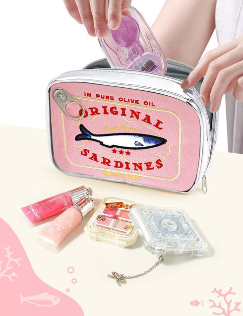 Cessfle Canned Sardines Makeup Bag, Funny Sardine Tin Fish Cosmetic Bag, Creative Cute Makeup Bag Kawaii Pencil Case Pouch, Coquette Make up Pouch...